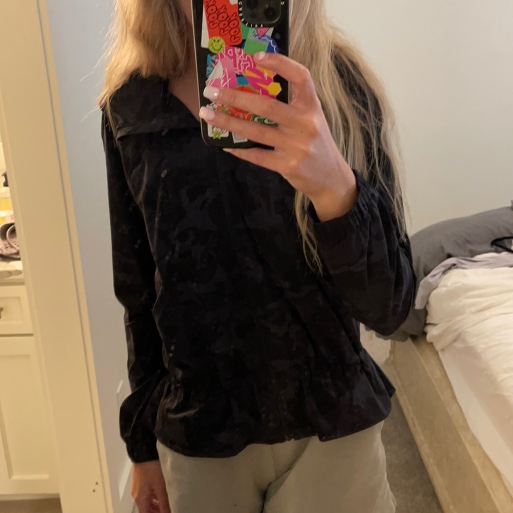 Camo lululemon zip up jacket